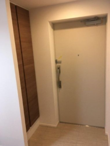 ※同仕様写真含む(玄関)