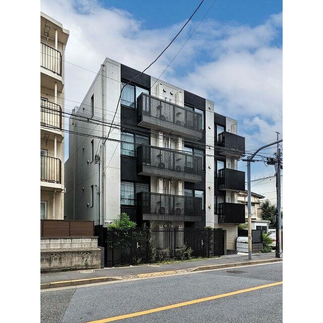 世田谷区弦巻３丁目 【賃貸居住】マンション