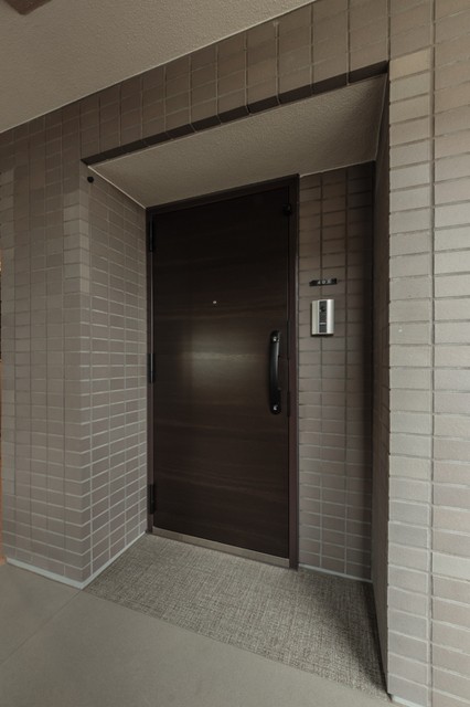 ※写真は同タイプ住戸です。(玄関)