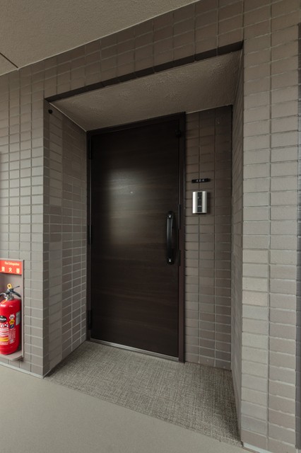 ※写真は同タイプ住戸です。(玄関)