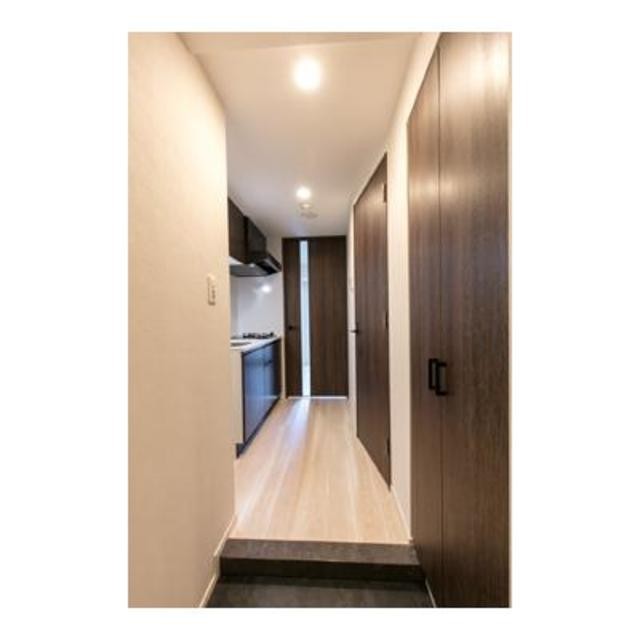 ※写真は同タイプ住戸です。(玄関)