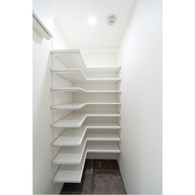 シューズボックス