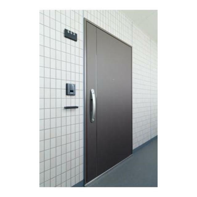 ※同仕様写真含む(玄関)