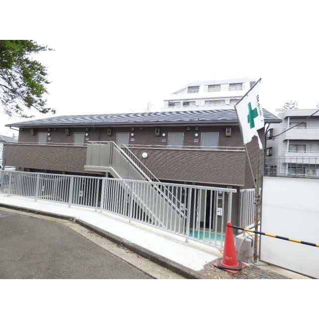 横浜市港北区富士塚２丁目 【賃貸居住】アパート