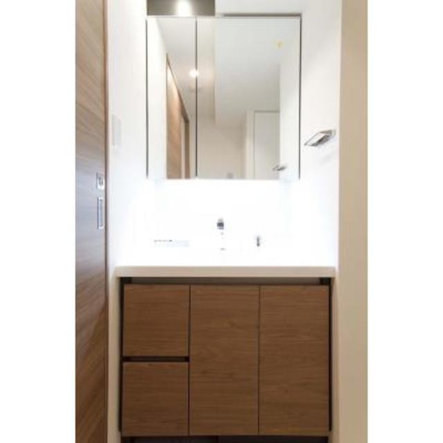 ※写真は同タイプ住戸です。(内装)