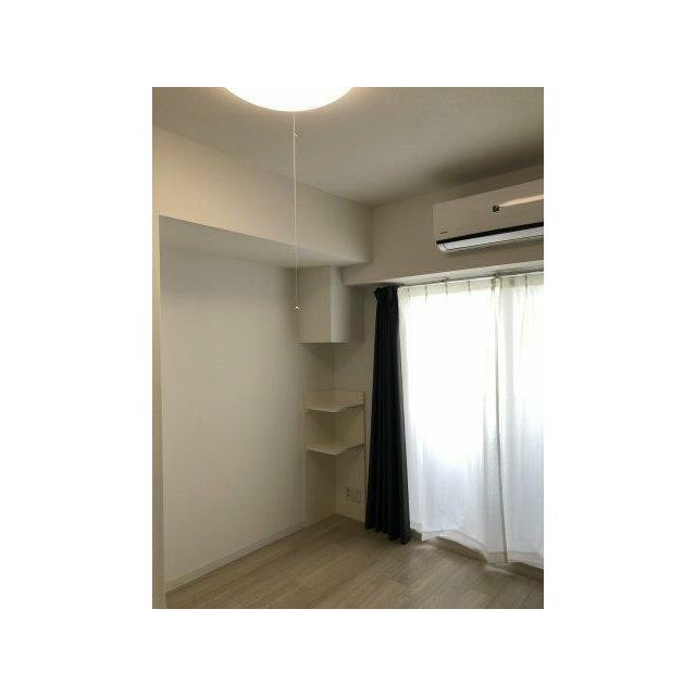 (居間)