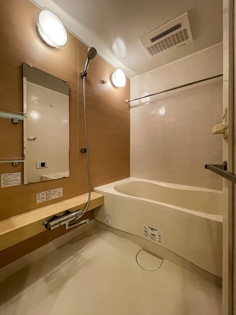 ※写真は同タイプ住戸です。(風呂)