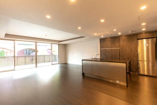 ※写真は同タイプ住戸です。(居間)