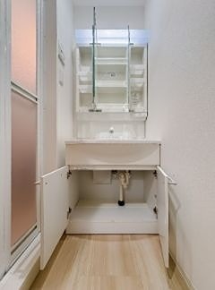 ※同仕様写真(内装)