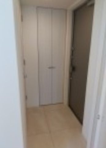 ※同仕様写真含む(玄関)