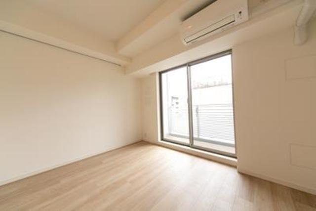 ※写真は同タイプ住戸です。(居間)