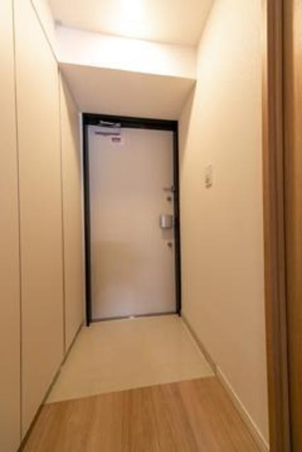 ※写真は同タイプ住戸です。(玄関)