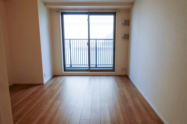 ※写真は同タイプ住戸です。(居間)