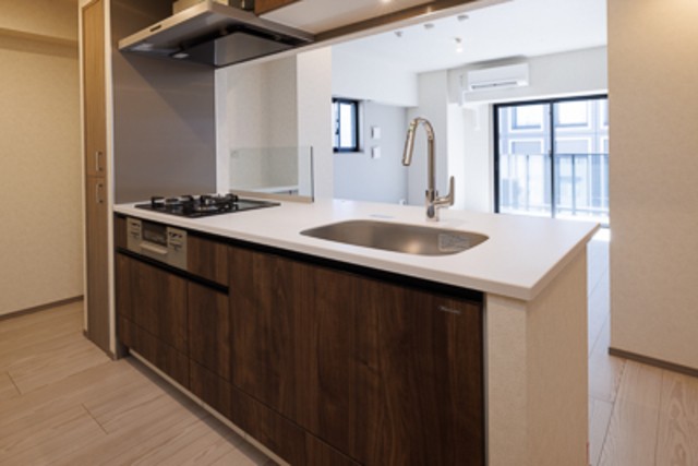 ※写真は同タイプ住戸です。(キッチン)