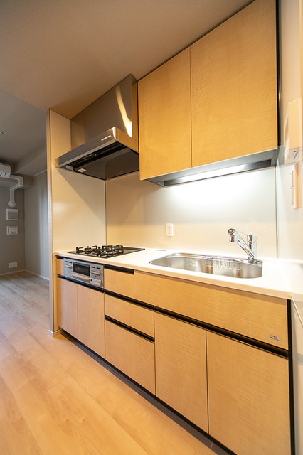 ※写真は同タイプ住戸です。(キッチン)