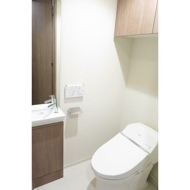 温水洗浄便座(内装)