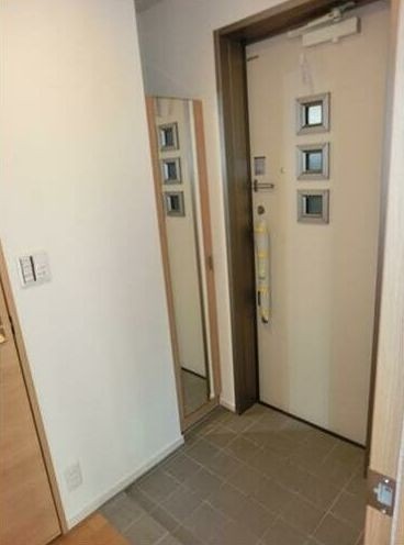 ※同仕様写真(玄関)