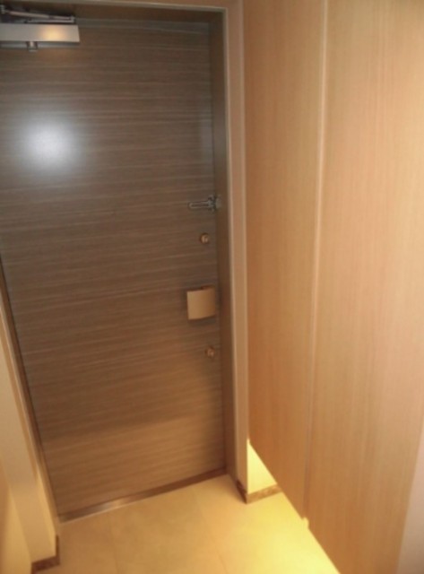 ※同仕様写真含む(玄関)