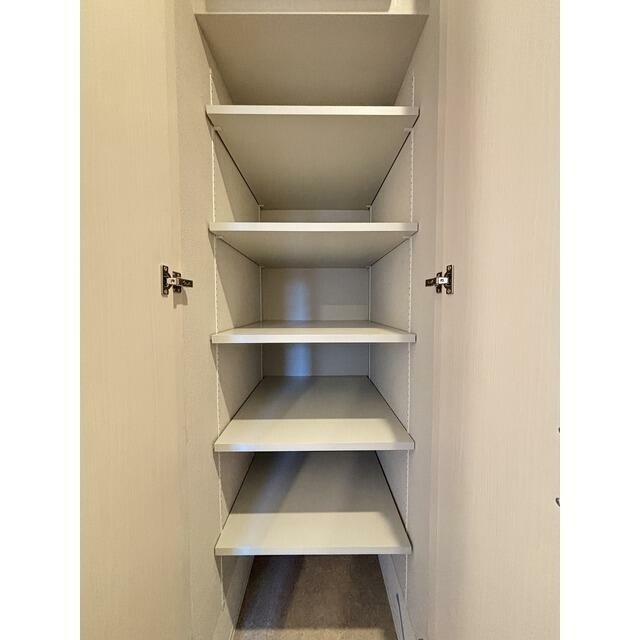 シューズボックス