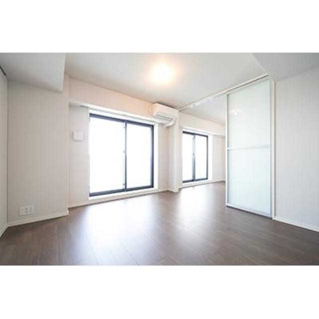 ※写真は同タイプ住戸です。(居間)