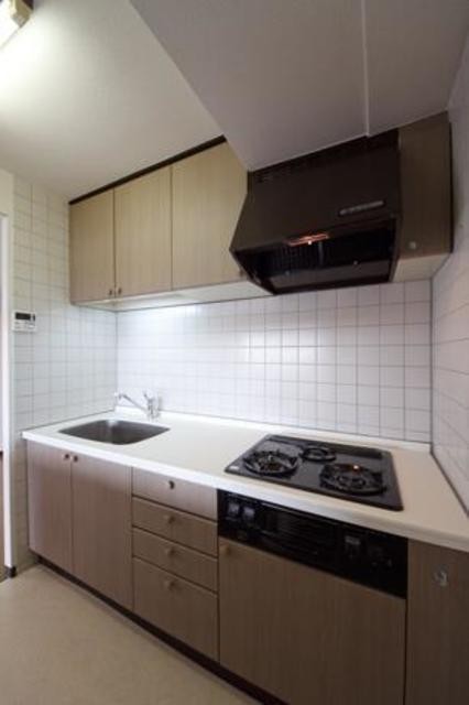 ※写真は同タイプ住戸です。(キッチン)