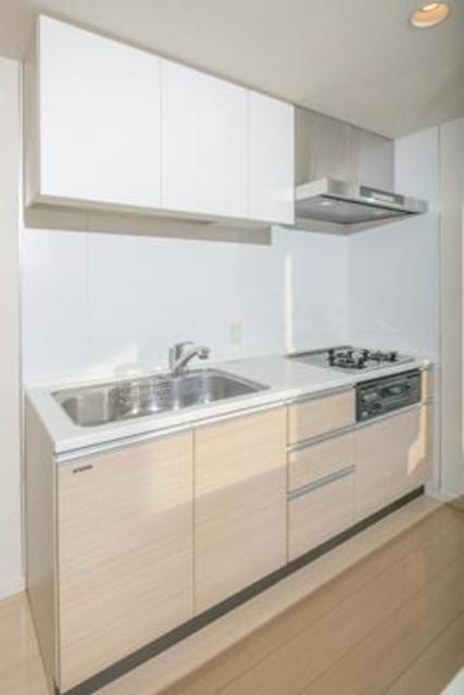 ※写真は同タイプ住戸です。(キッチン)