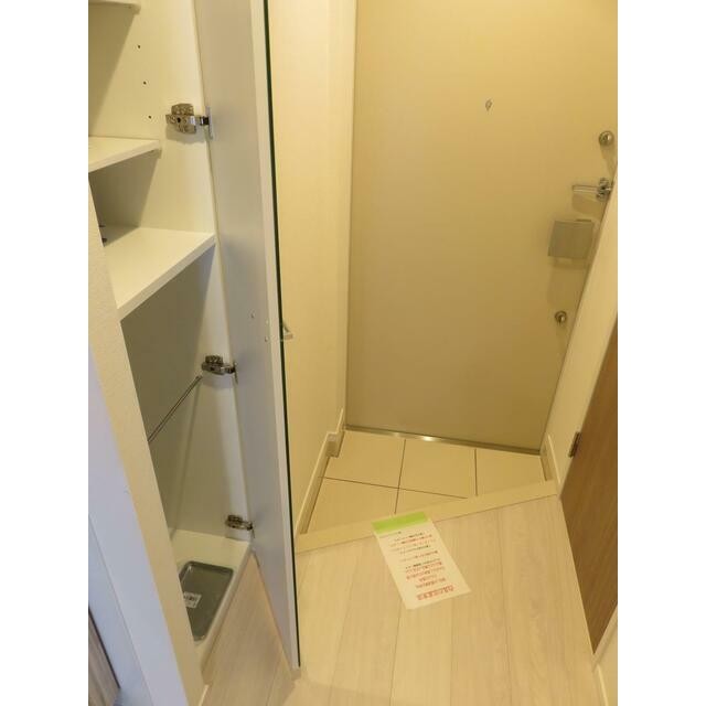 ※他のお部屋のお写真です。(玄関)