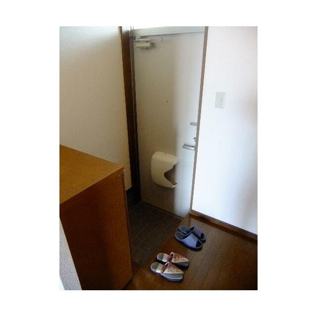 (玄関)