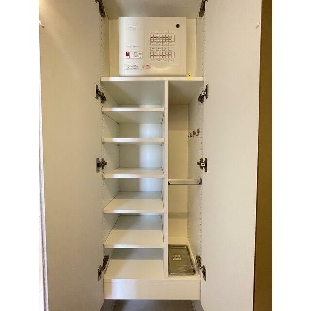 シューズボックス