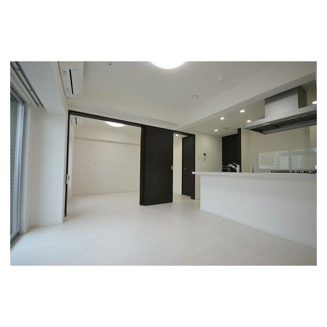 参考写真(居間)