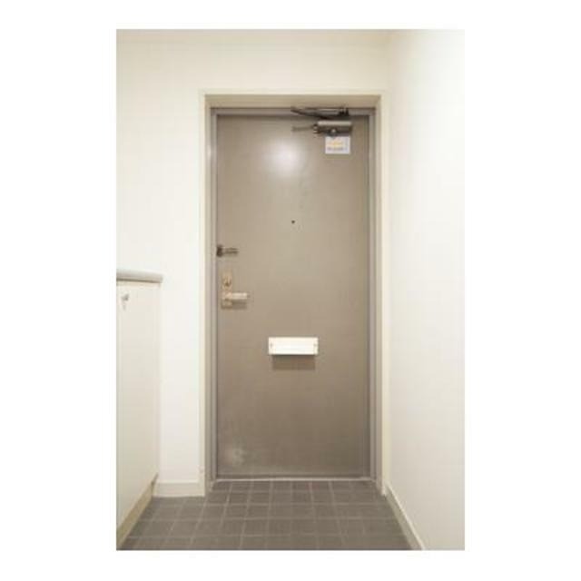 ※同仕様写真含む(玄関)