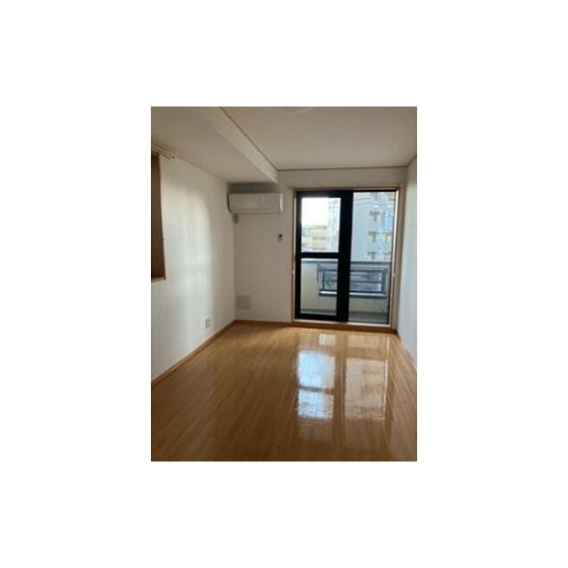 別の部屋の写真です。(居間)