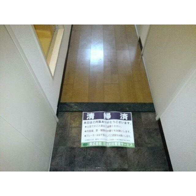 ※同仕様写真(玄関)