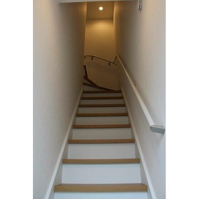 ※同仕様写真含む(玄関)