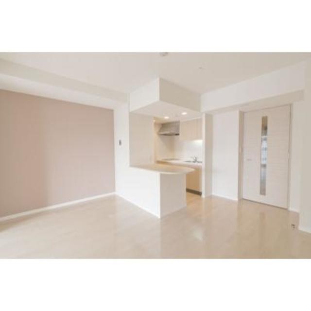 ※写真は同タイプ住戸です。(居間)