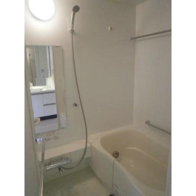 ※写真は同タイプ住戸です。(風呂)