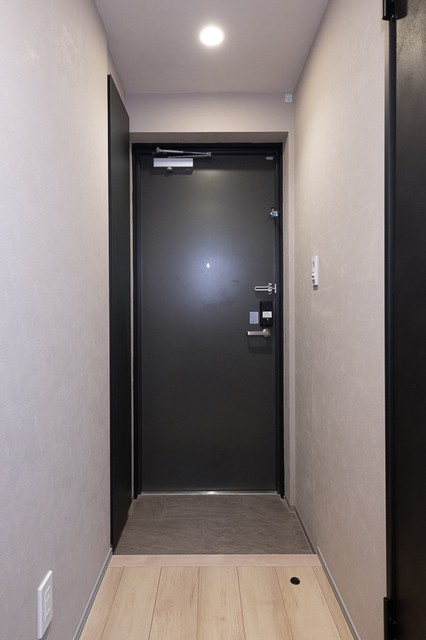 ※写真は同タイプ住戸です。(玄関)