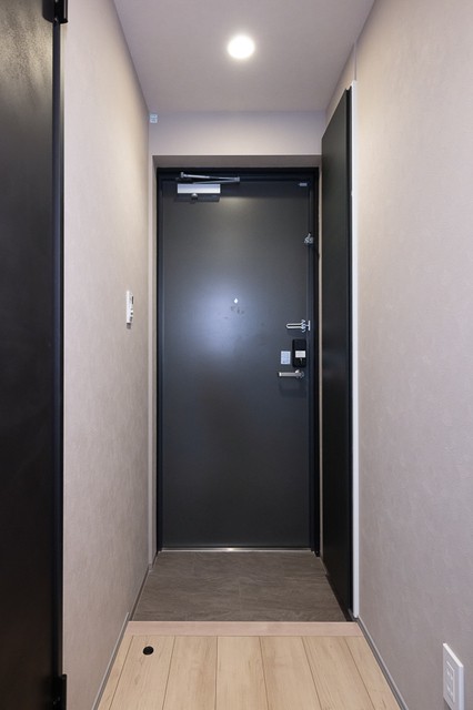 ※写真は同タイプ住戸です。(玄関)
