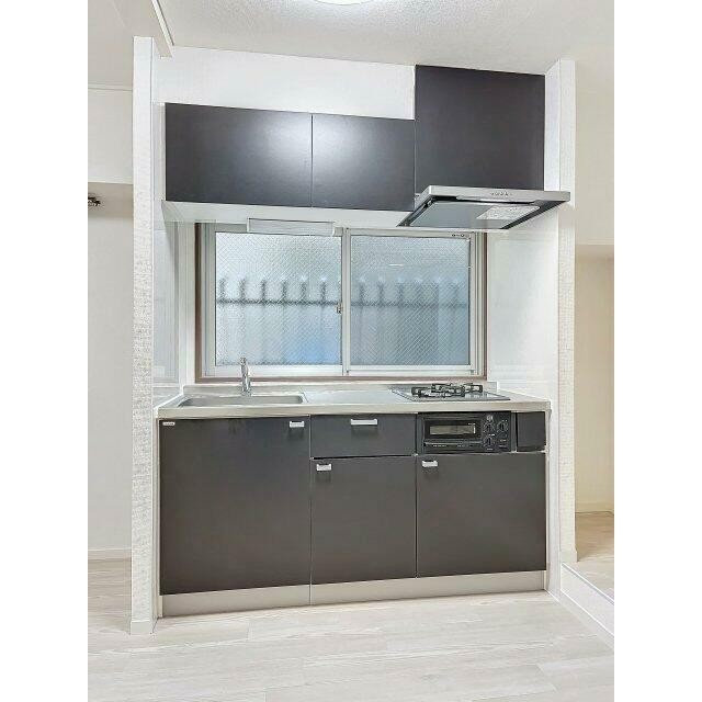 システムキッチン（2口ガスコンロ・グリル付）(キッチン)