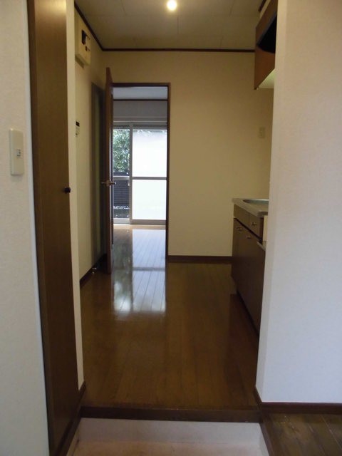 (玄関)
