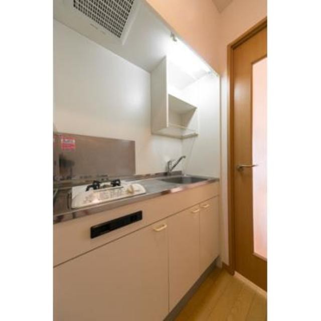 ※写真は同タイプ住戸です。(キッチン)