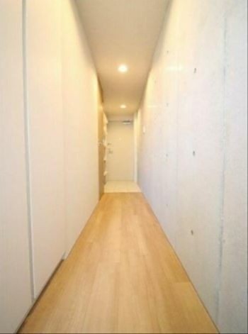 (玄関)