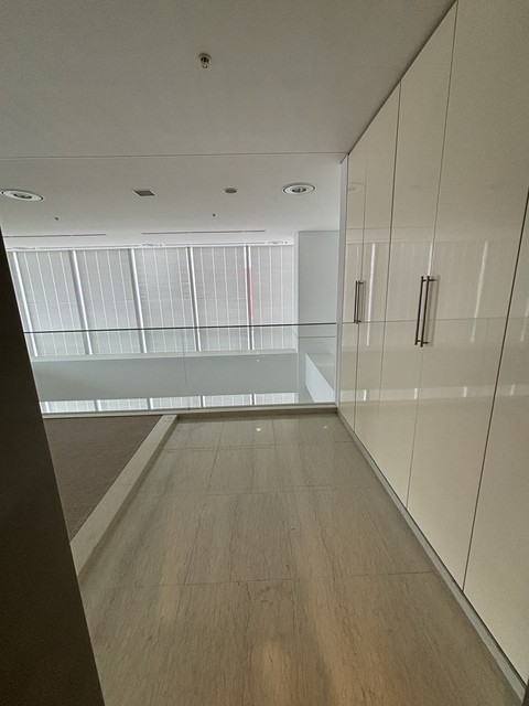 ※写真は同タイプ住戸です。(玄関)