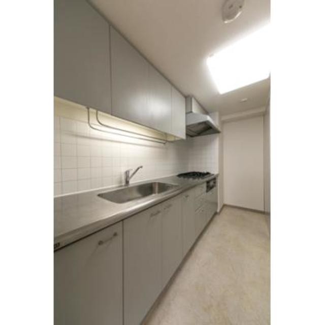 ※写真は同タイプ住戸です。(キッチン)