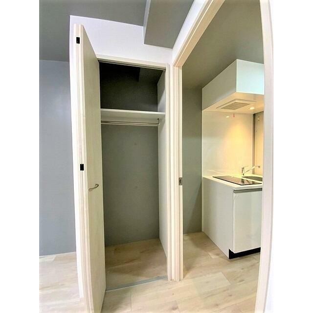 反転タイプの室内写真(内装)