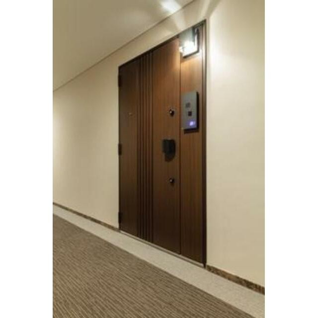 ※写真は同タイプ住戸です。(玄関)