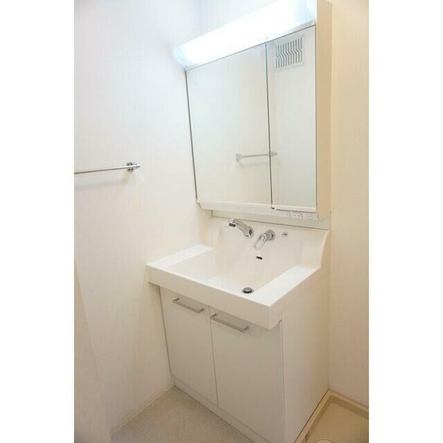 洗面台（1906）(内装)