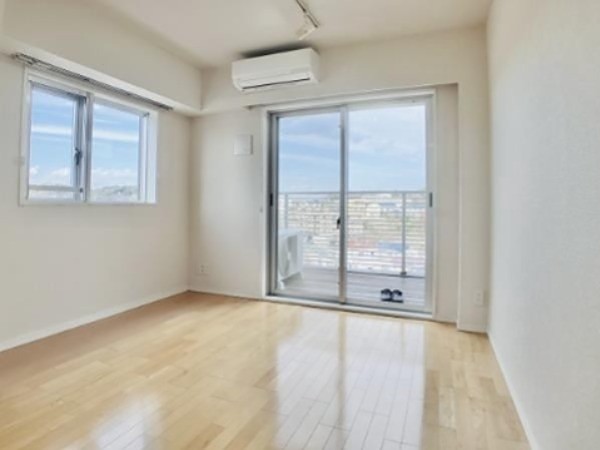 ※同仕様写真含む(居間)