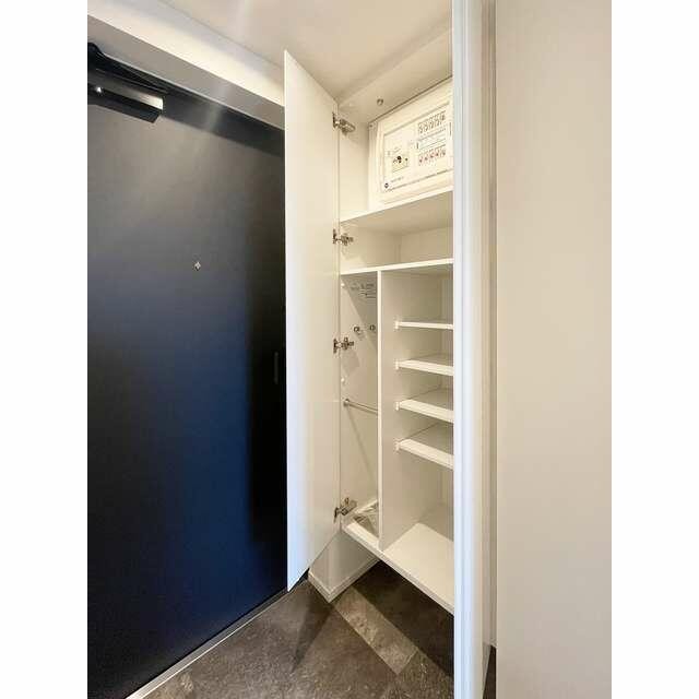 シューズボックス