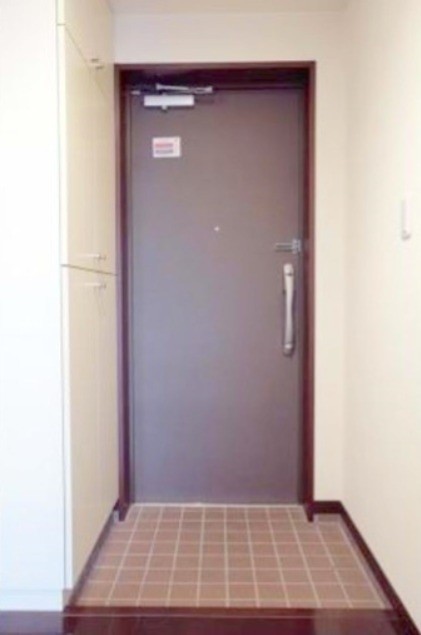 ※同仕様写真(玄関)